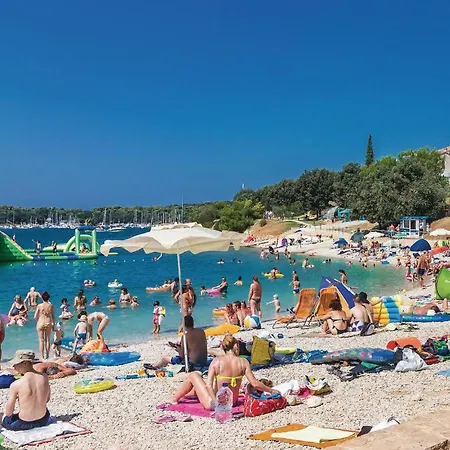 Pula Ii Casa de Férias Pula