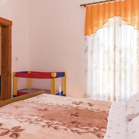 Nice Home In Pula With Kitchen Holiday home